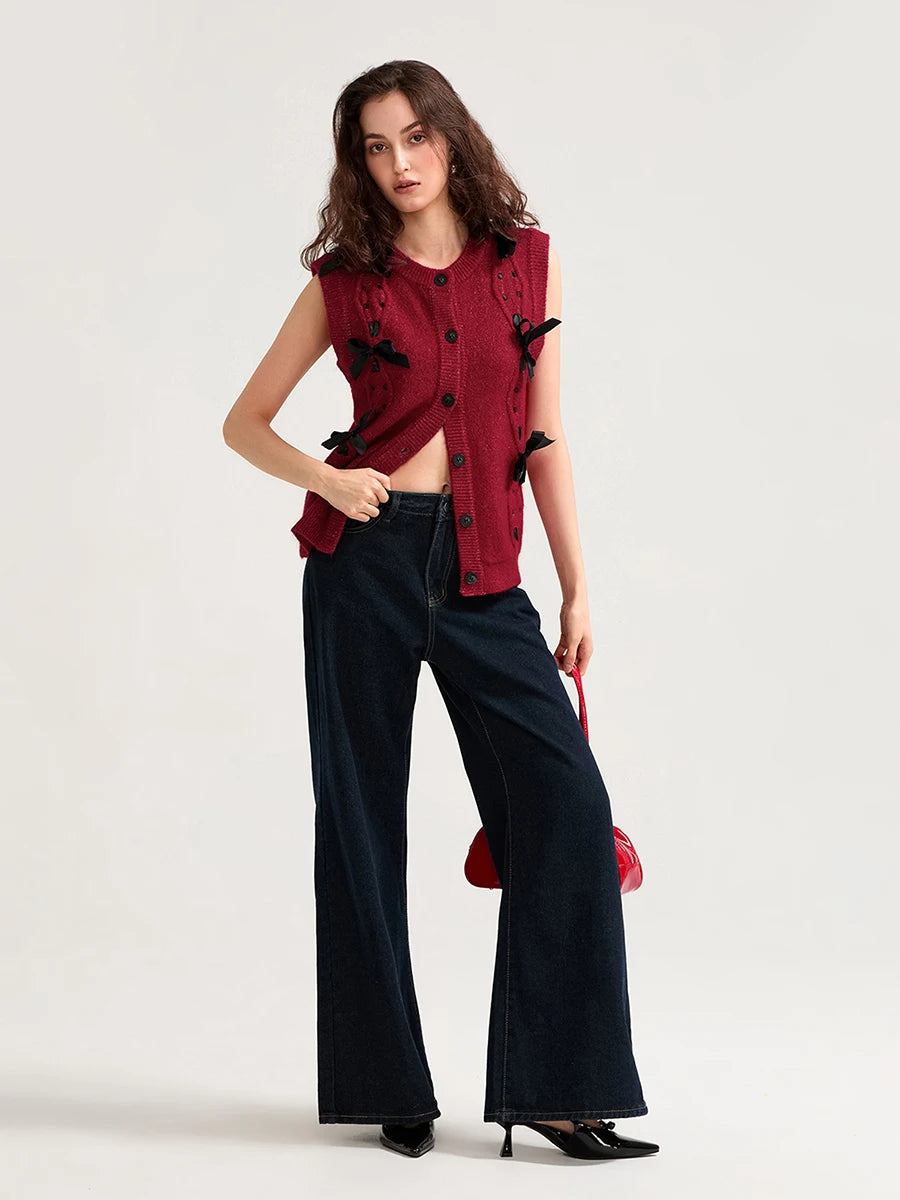 Elegant Cable Knit Sleeveless Vest with Bow Detail