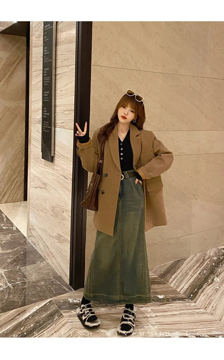 Slim V-Neck Knit Pullover