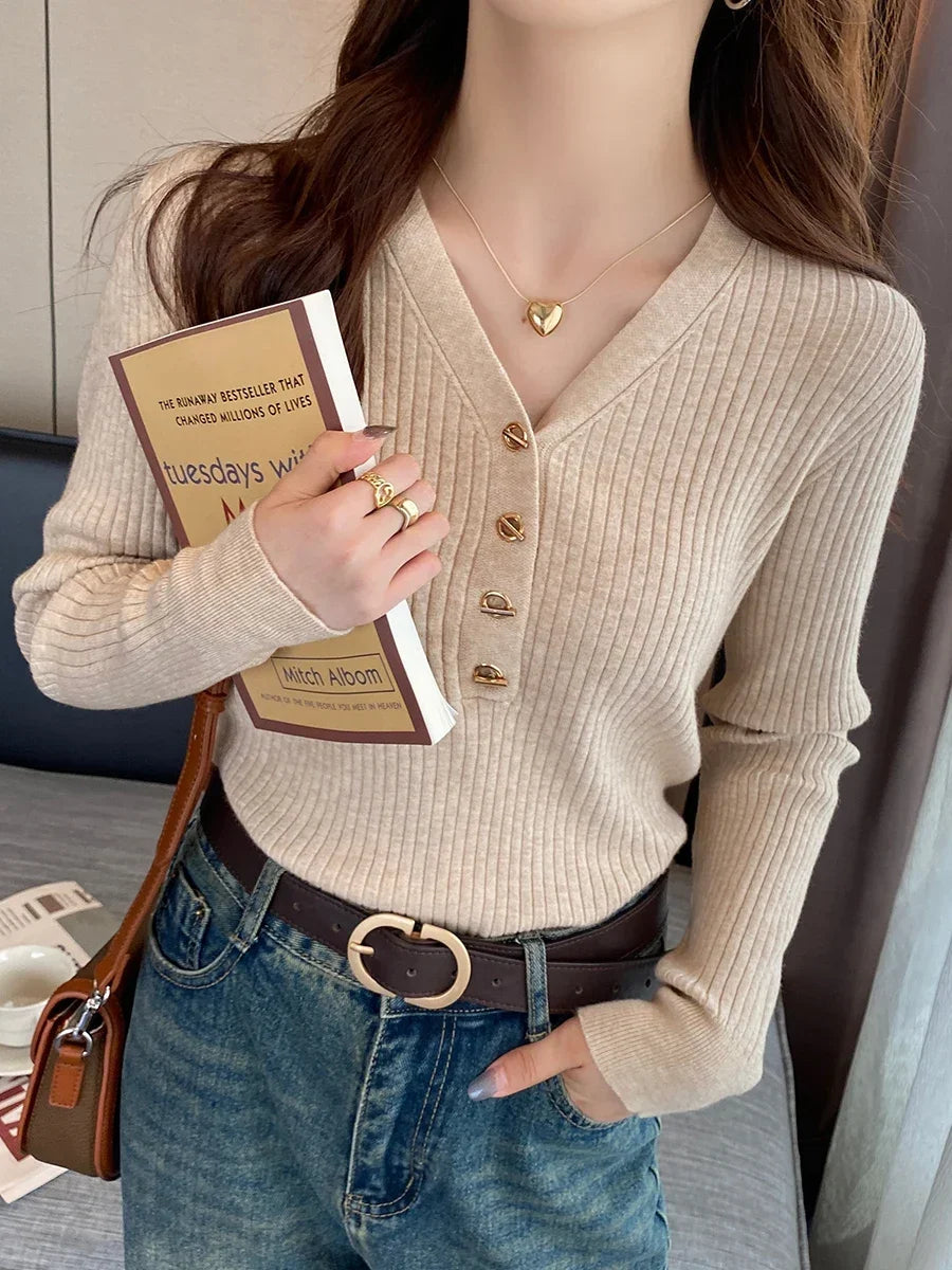 Slim V-Neck Knit Pullover