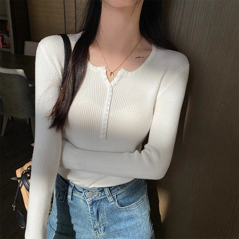 Slim Fit Long Sleeve Knit Top