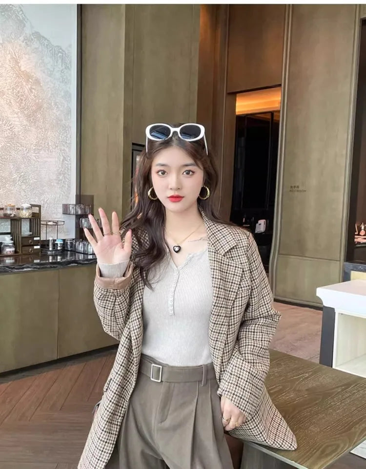 Slim Fit Long Sleeve Knit Top