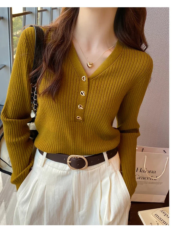 Slim V-Neck Knit Pullover