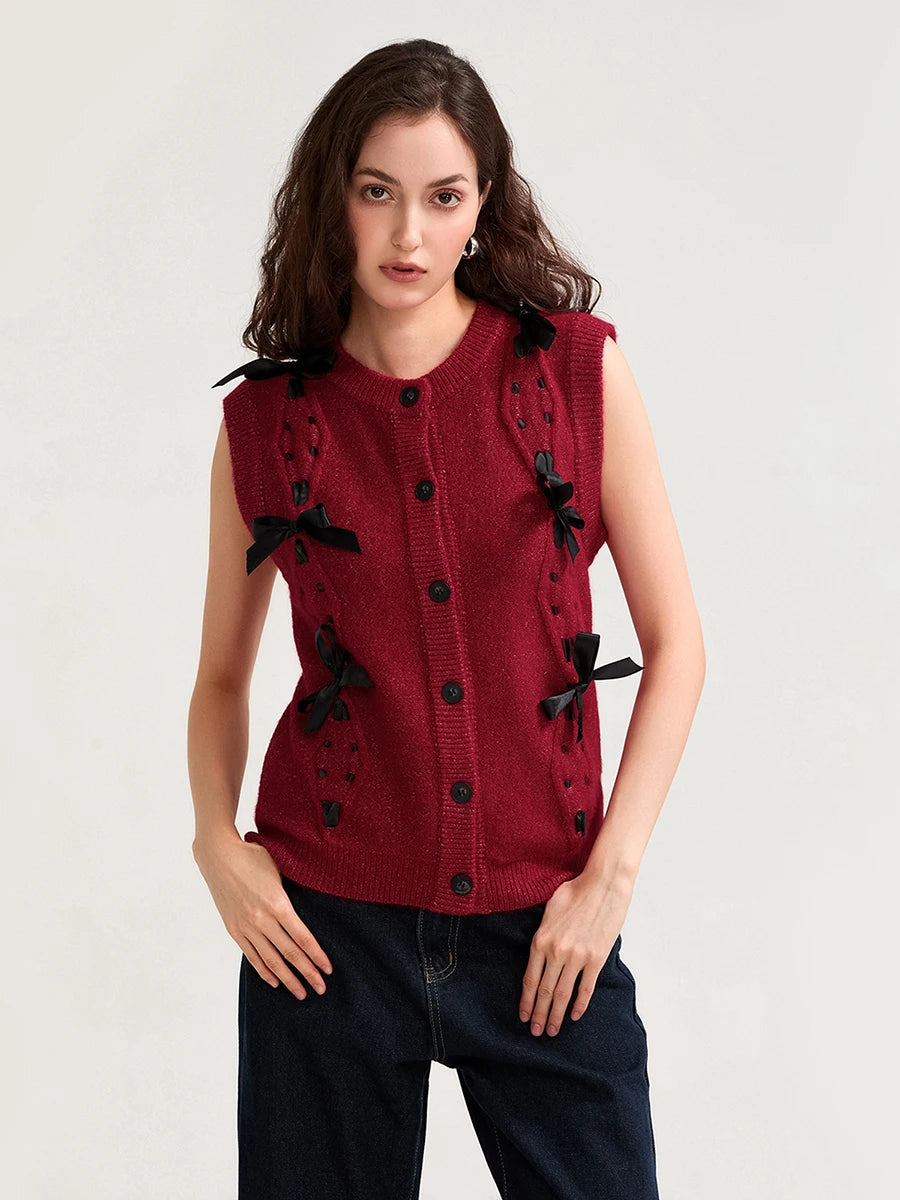 Elegant Cable Knit Sleeveless Vest with Bow Detail