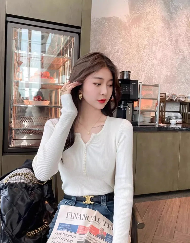 Slim Fit Long Sleeve Knit Top