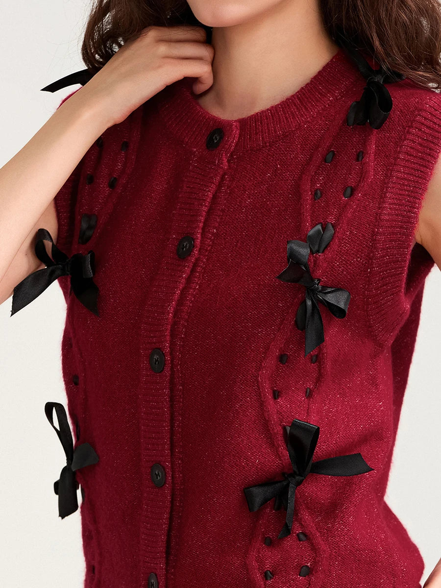 Elegant Cable Knit Sleeveless Vest with Bow Detail